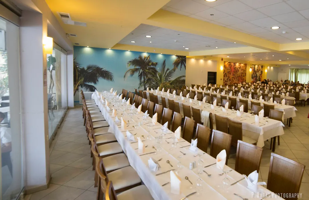 Majestic Hotel & Spa-1